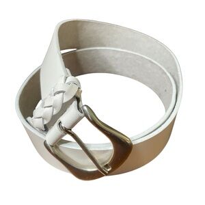 Latigo White Leather Belt with Antique Silver Buckle vintage Y2K M